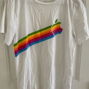 Apple Vintage Apple Park Rainbow Logo Size S White T-shirt Single Stitch